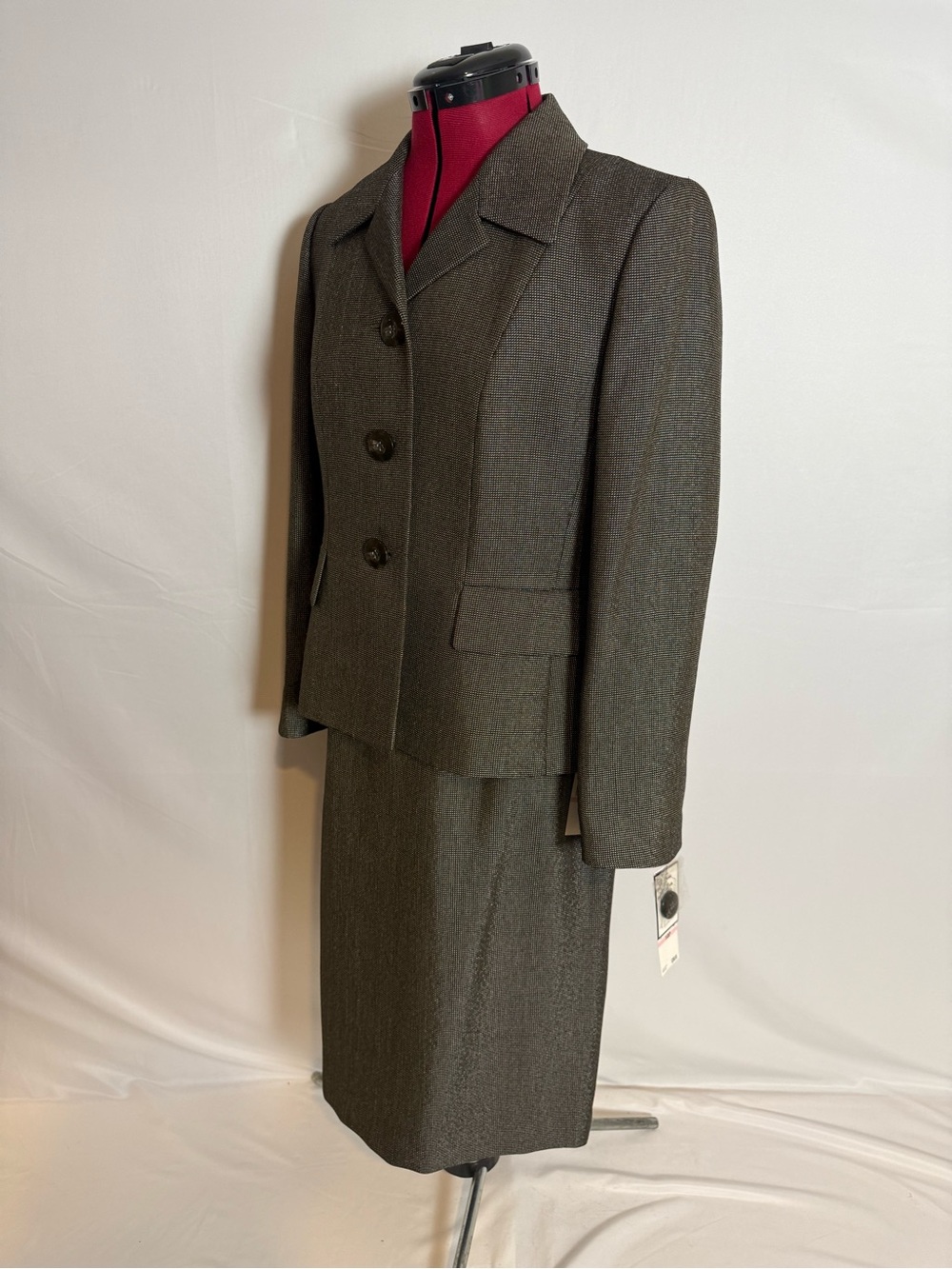 NWT Evan Picone Skirt Suit Size 10P Black & Brown 2-Piece Set Blazer & Skirt - Picture 12 of 16